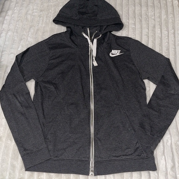 Nike Tops - Nike Full Zip Hoodie | Size Medium